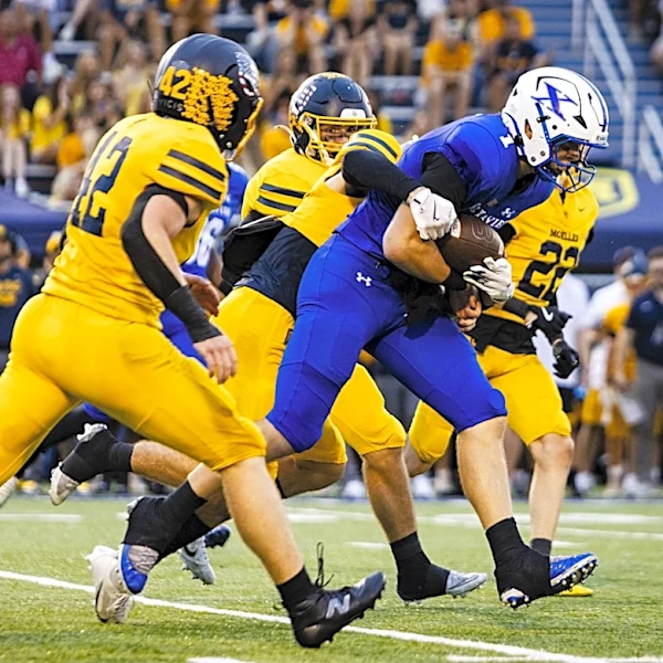 Predicting top 10 football games in Week 6, with reader input