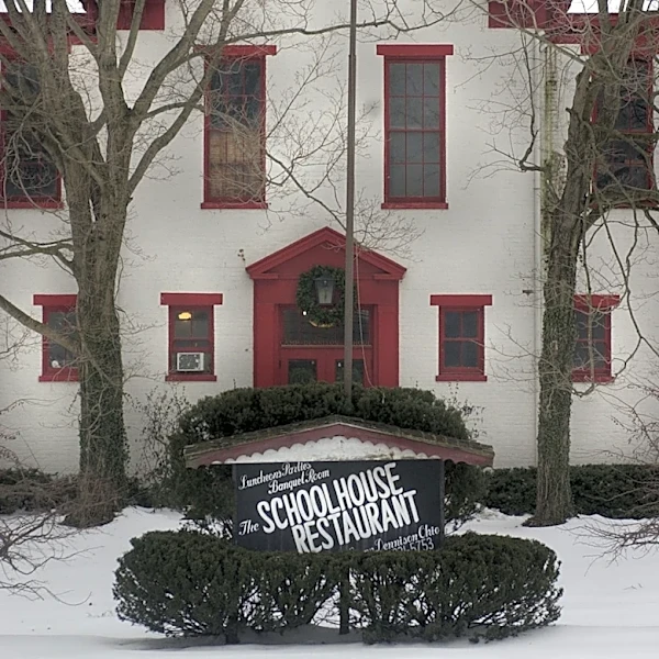 I finally went to the Schoolhouse Restaurant. I'm going back ASAP