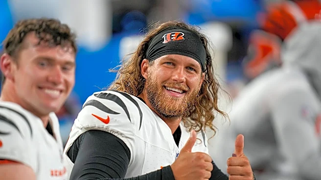Ex-Bengals long snapper lands with upcoming opponent