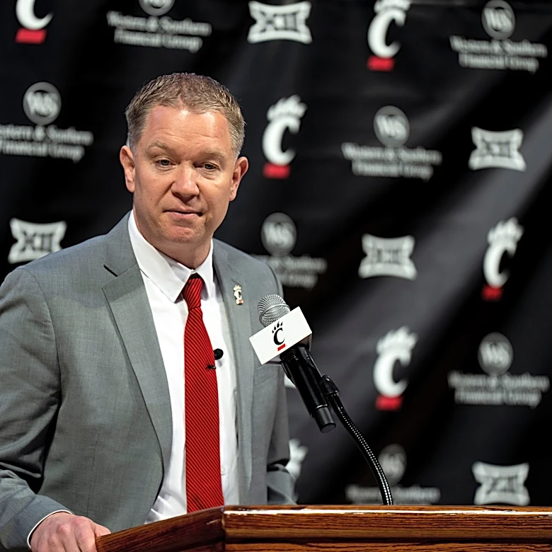Cincinnati Bearcats basketball to be featured in ESPN+ documentary