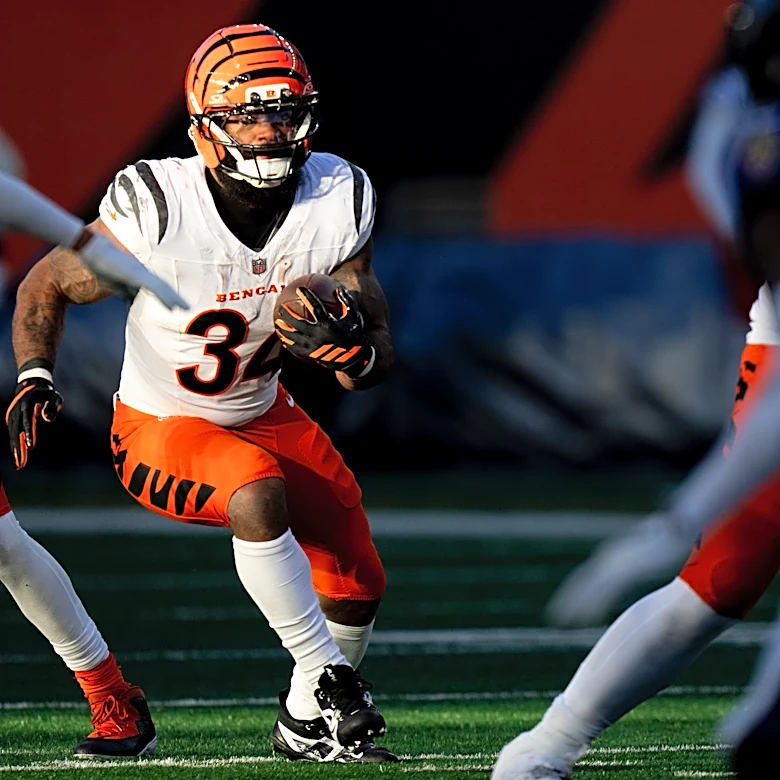 Bengals RB Samaje Perine injured vs Steelers in NFL Week 3