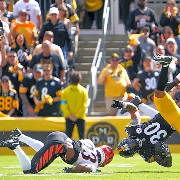 Joe Burrow's fumble halts Bengals' comeback in Week 3 loss to Steelers