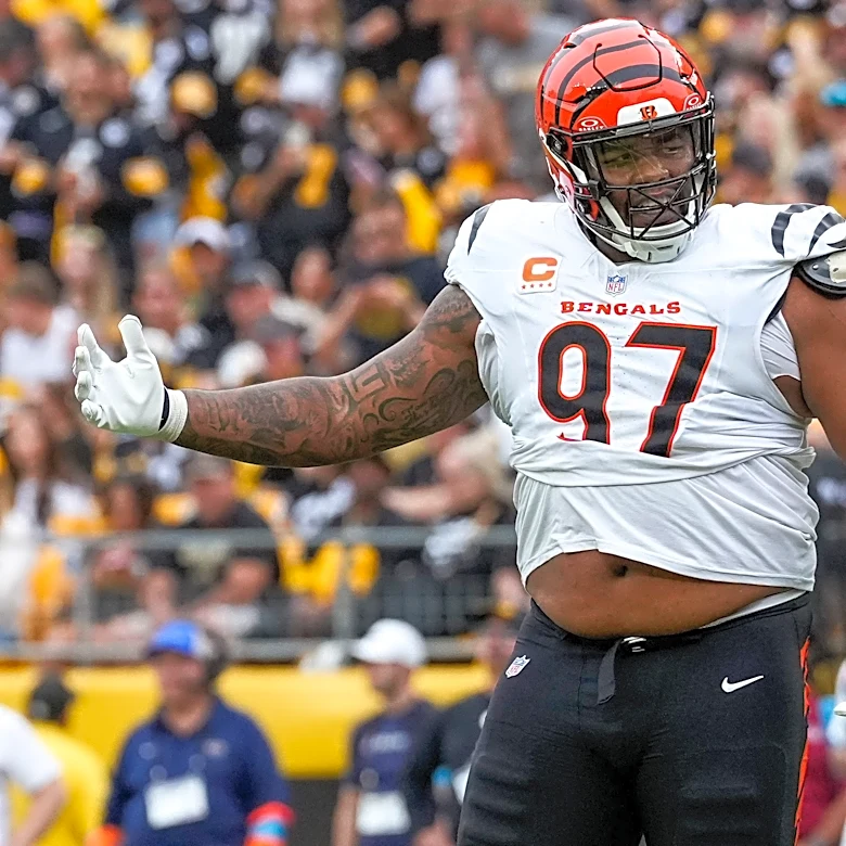 Steelers' lineman shouldn't hold Dexter Lawrence's leg - CBS analyst