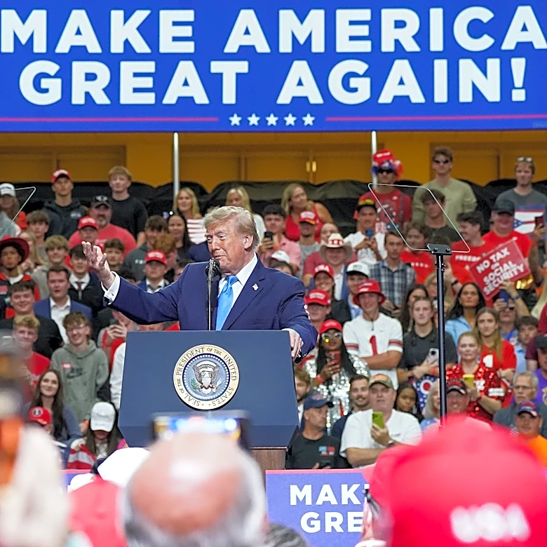Trump urges Ohio voters to 'just pretend I'm running' in midterms