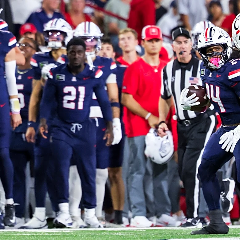Trenches in Tucson won by Arizona over Cincinnati Bearcats