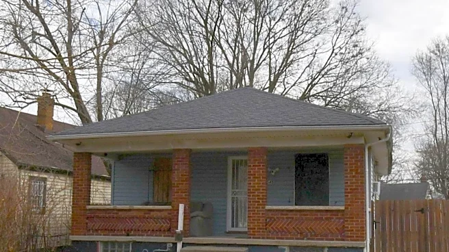 Mom says she left 5 kids alone with 15-year-old brother at vacant home