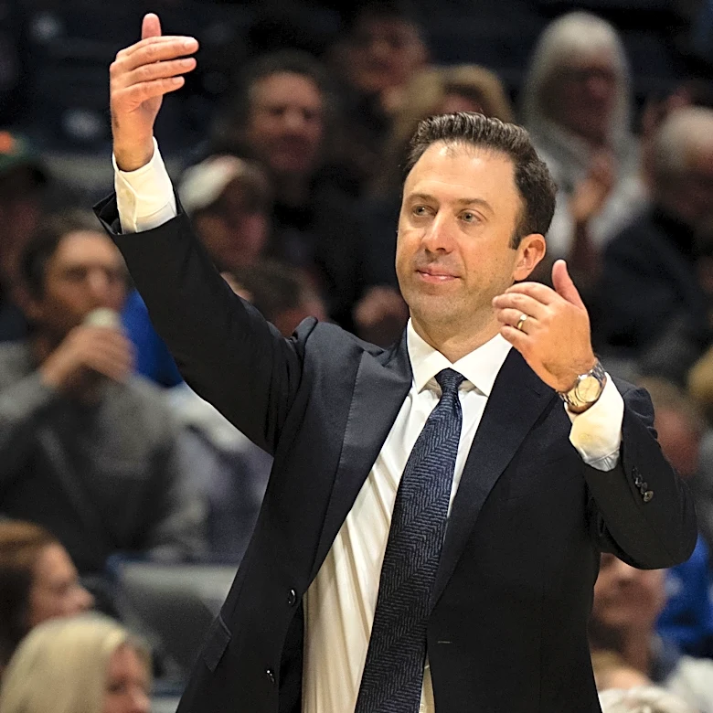 Xavier basketball prepares for outdoor exhibition against UD Flyers