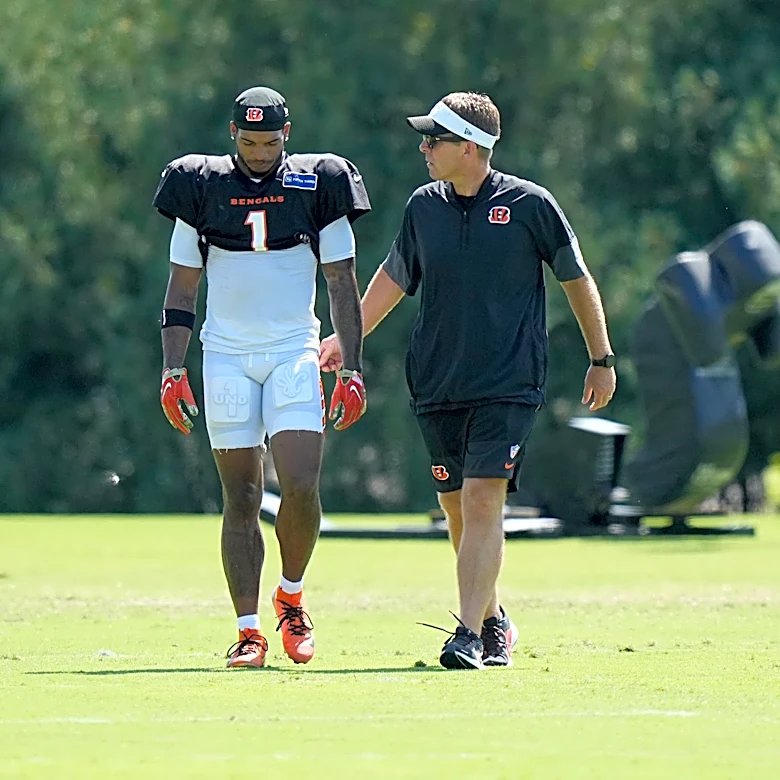 Ja'Marr Chase in uniform at Bengals' practice. Will WR face Dolphins?
