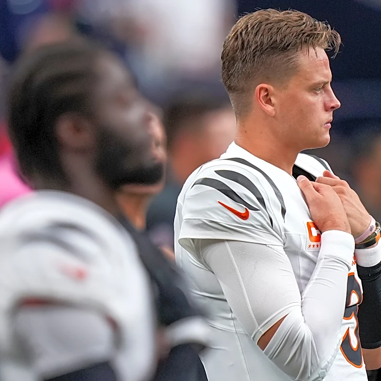 Bengals' Joe Burrow takes big hit pursuing fumble recovery vs Dolphins