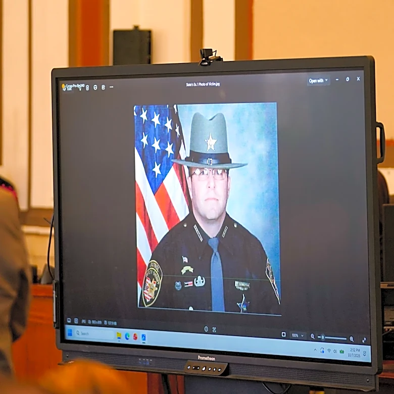 Deputy's wife testifies, witnesses describe crash in Rodney Hinton trial