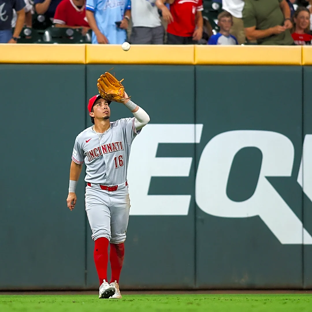 Reds secure early $1m signing of Oswaldo Cabrera to avoid arbitration