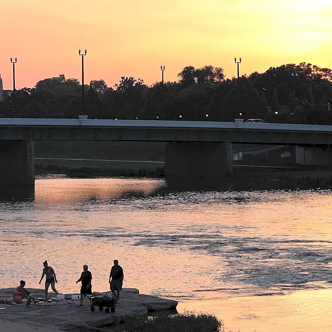 Hunters find body found in Great Miami River, sheriff's office says