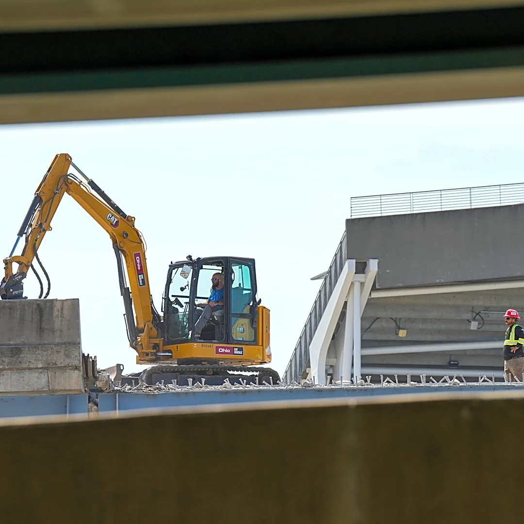 Brent Spence Bridge project worker dies after crane accident in Cincinnati
