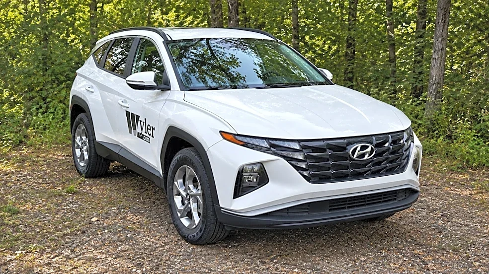Jeff Wyler donates Hyundai Tucson for automotive training