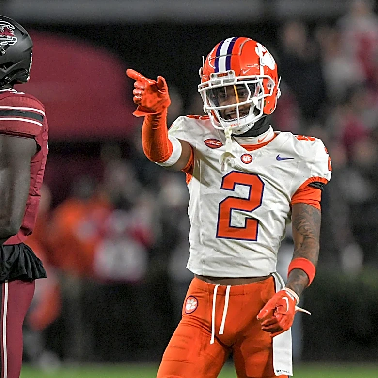Former Clemson corner carted off Ravens practice with leg injury
