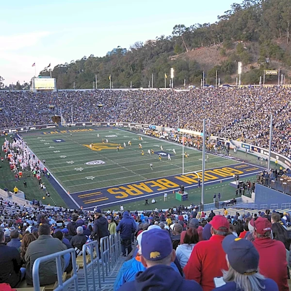 ESPN predicts the winner of Clemson football vs. California