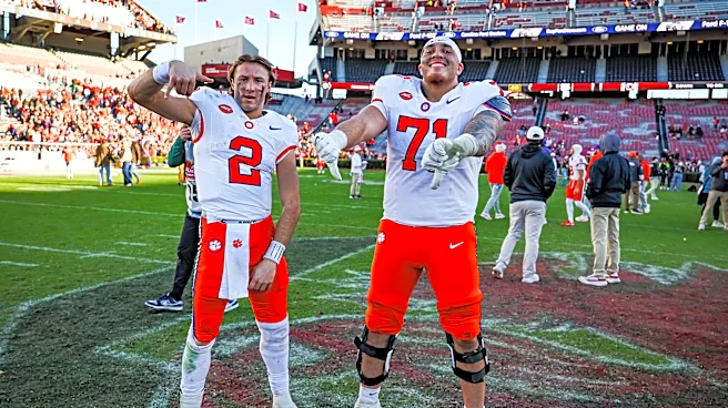 Former Clemson offensive lineman signs contract with Minnesota Vikings