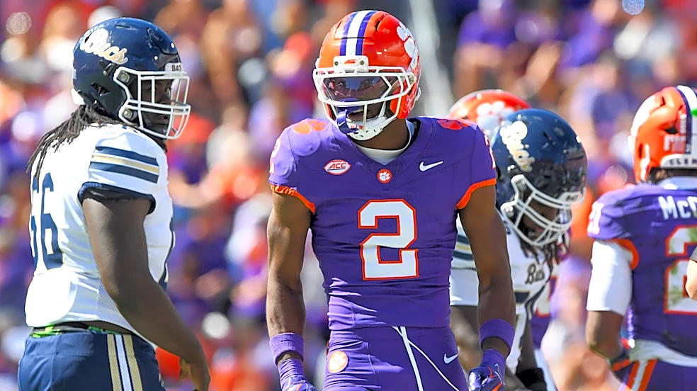 Social media reacts to Clemson’s dominant win over Charleston Southern