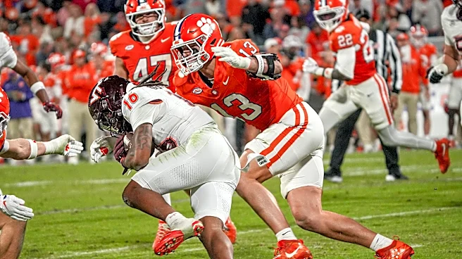 Clemson flails late in 4th to suffer huge loss against Virginia Tech