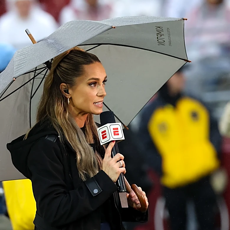 ESPN's Molly McGrath leaves college football coverage to go pro