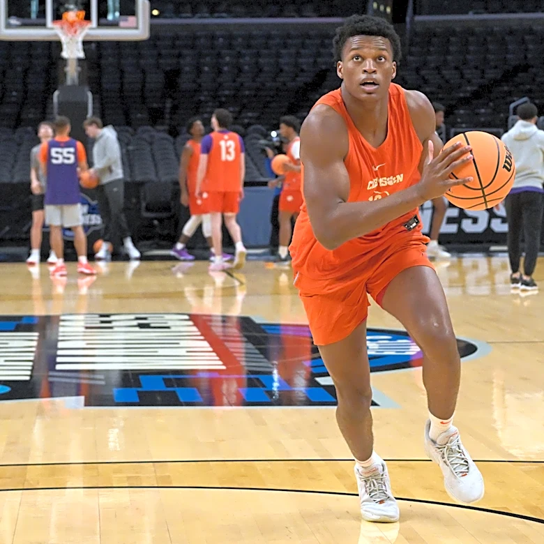 Arizona lands veteran transfer forward after eligibility ruling