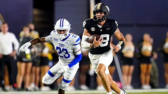 Veteran Blaze Berlowitz wins Vanderbilt's quarterback battle