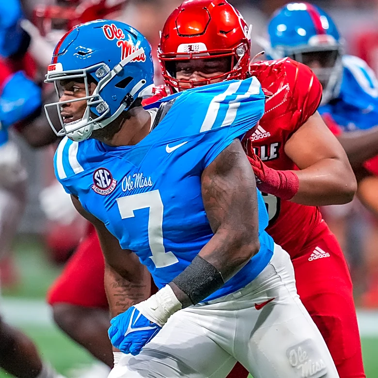Louisville vs. No. 10 Ole Miss: Week 1 Betting Odds, Prediction