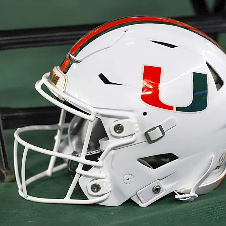 Miami Hurricanes sign massive apparel deal with Nike