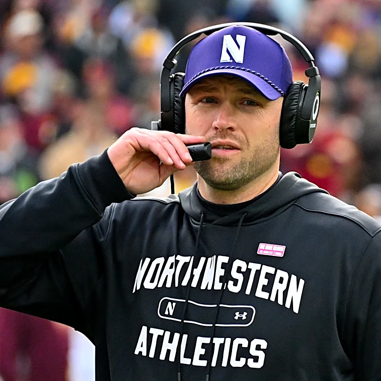 Northwestern signs David Braun to contract extension