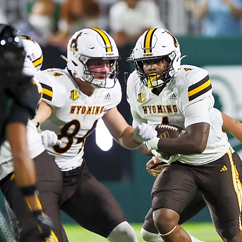 Wyoming vs. Central Michigan: Week 3 Betting Odds, Prediction