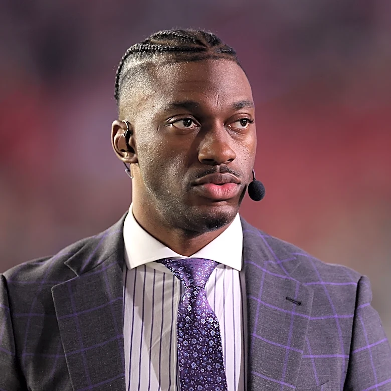 Robert Griffin III throws hat into Baylor head coaching search