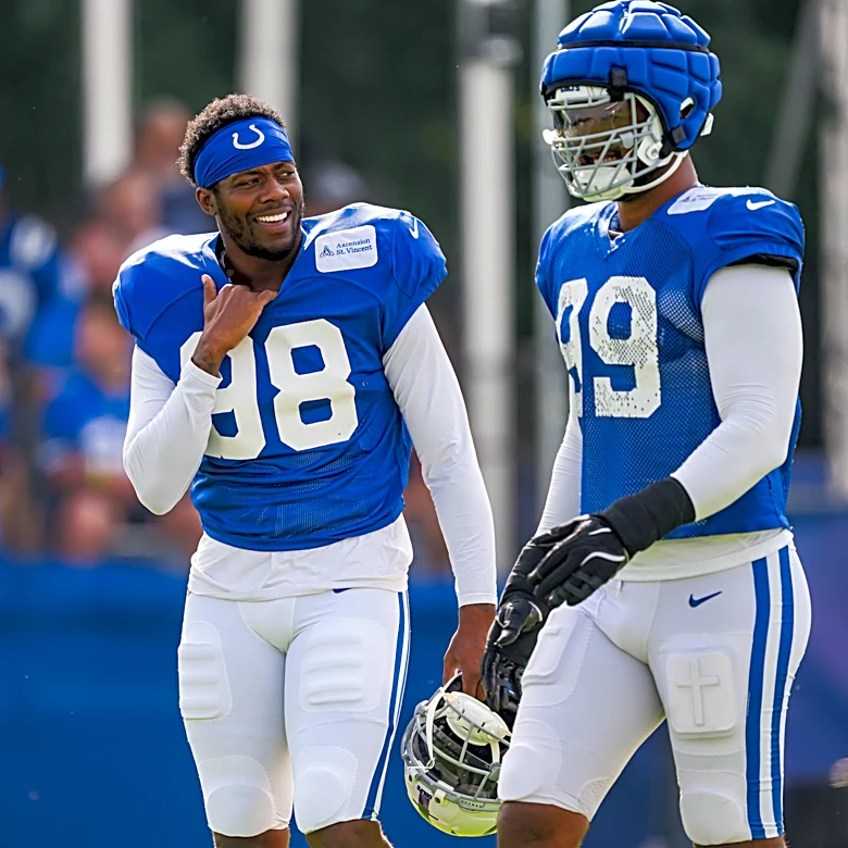 Colts edge rushers named position group to watch for potential trades