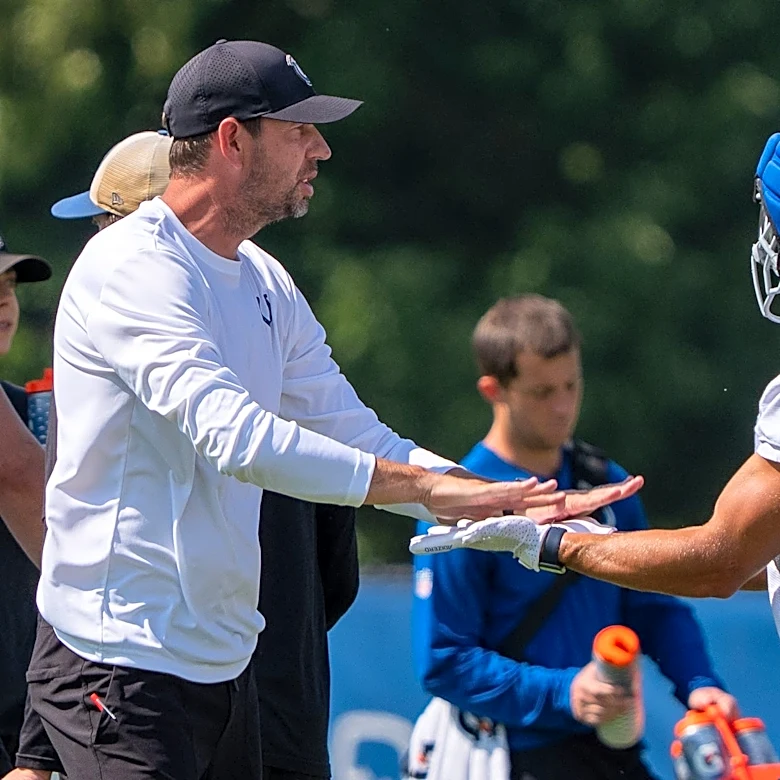Colts receive 1 of 19 votes to win AFC South ahead of season opener