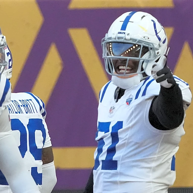 Colts land 2 players on PFF’s Week 4 Team of the Week