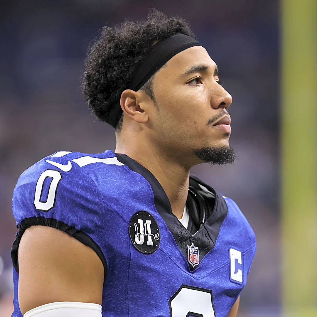 Cam Bynum reacts to Colts fans booing in loss to Titans