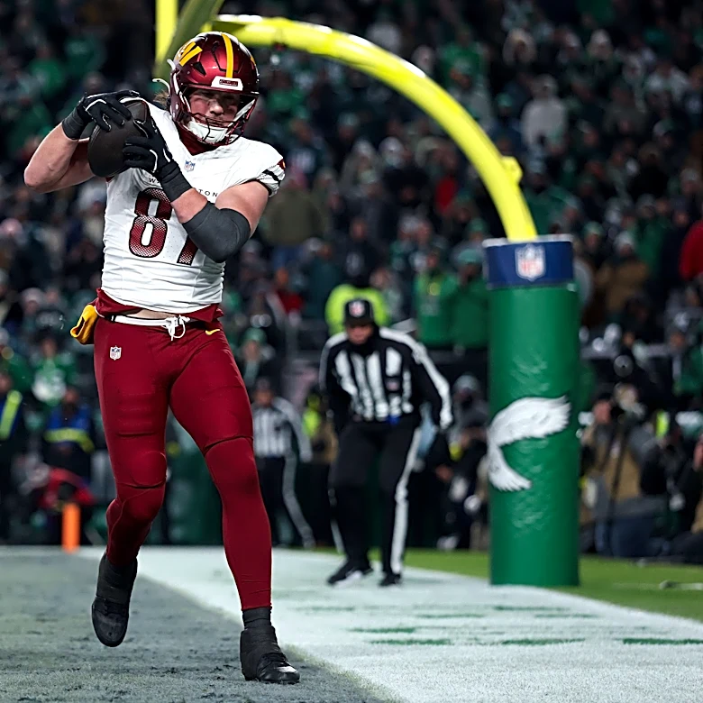 Could Commanders TE John Bates' injury become a major issue?