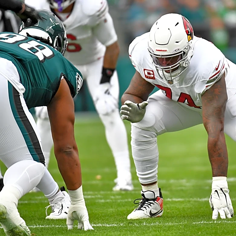 Commanders sign former Pro Bowl offensive tackle