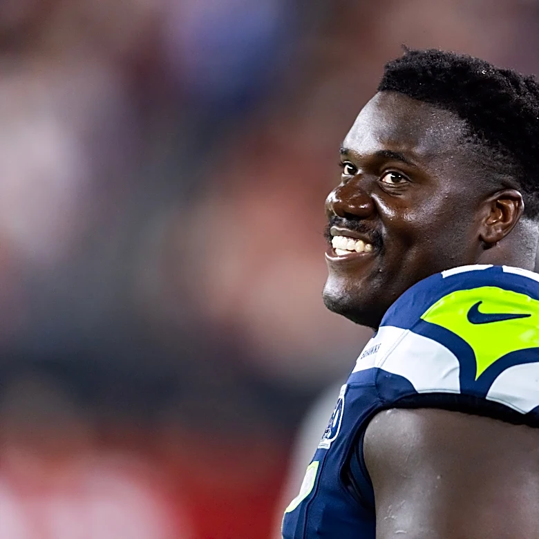 5 potential offensive line targets for Commanders