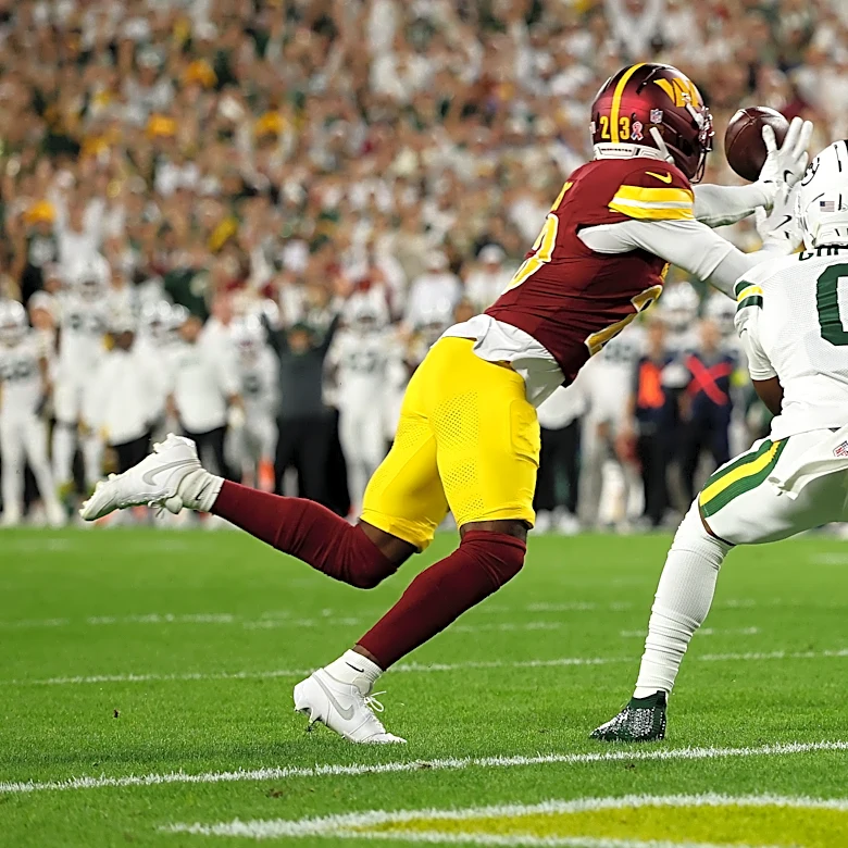 Commanders roster moves: What's going on with CB Trey Amos?