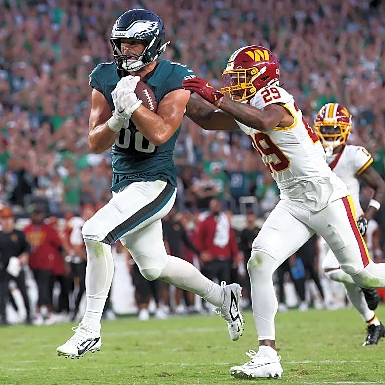 Big plays cost Commanders in 24-22 loss in Philadelphia