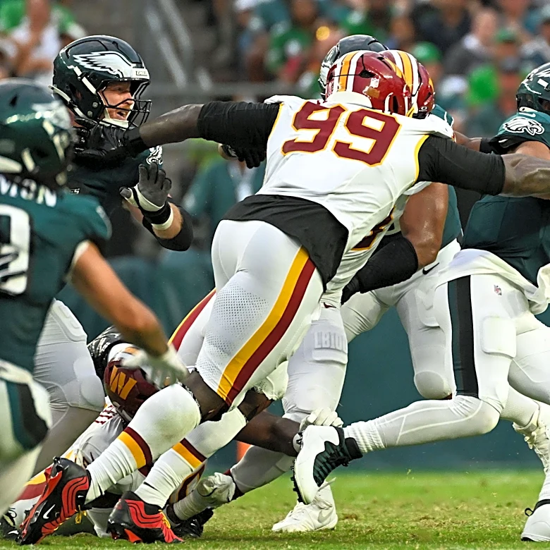 How did Daronte Jones feel Commanders' defense fared in Week 1 vs Eagles?