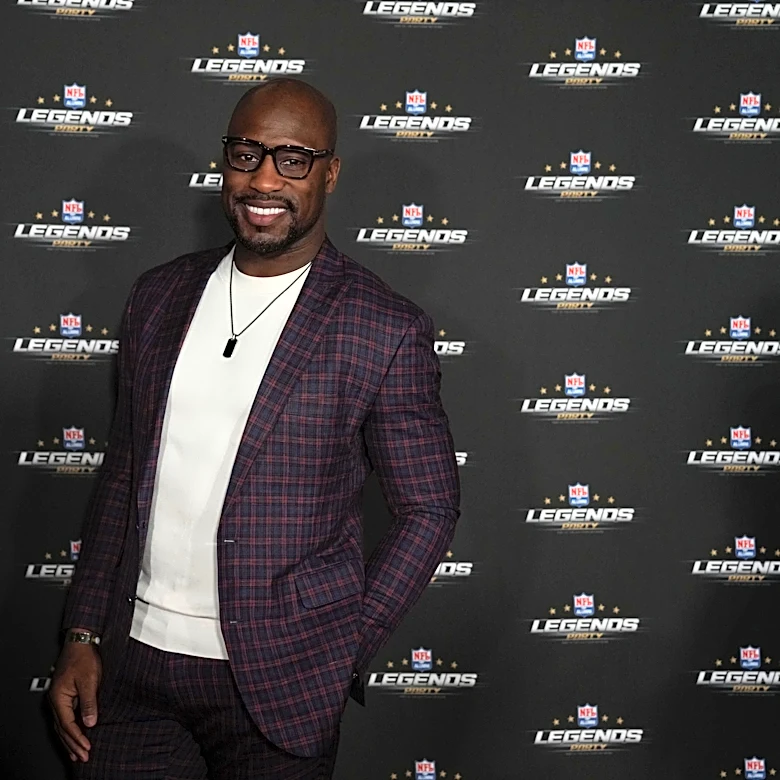 Former Commanders TE Vernon Davis remains optimistic about 2026