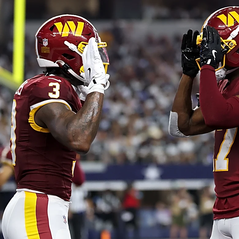WATCH: Stefon Diggs scores second TD of game for Commanders vs Cowboys