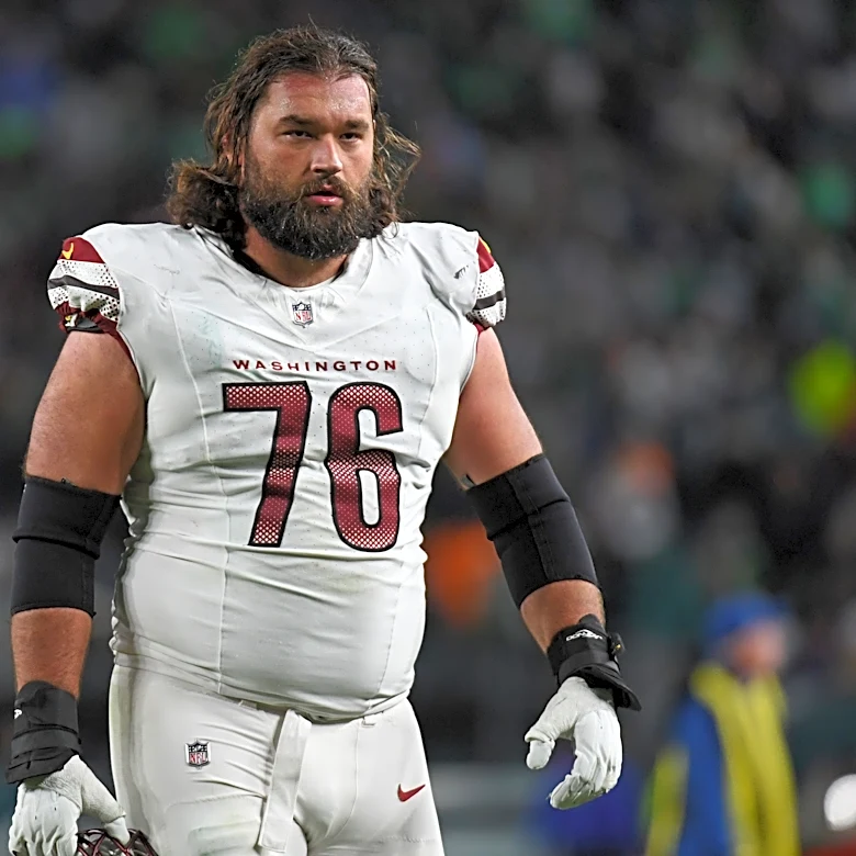 Commanders provide injury update on guard Sam Cosmi
