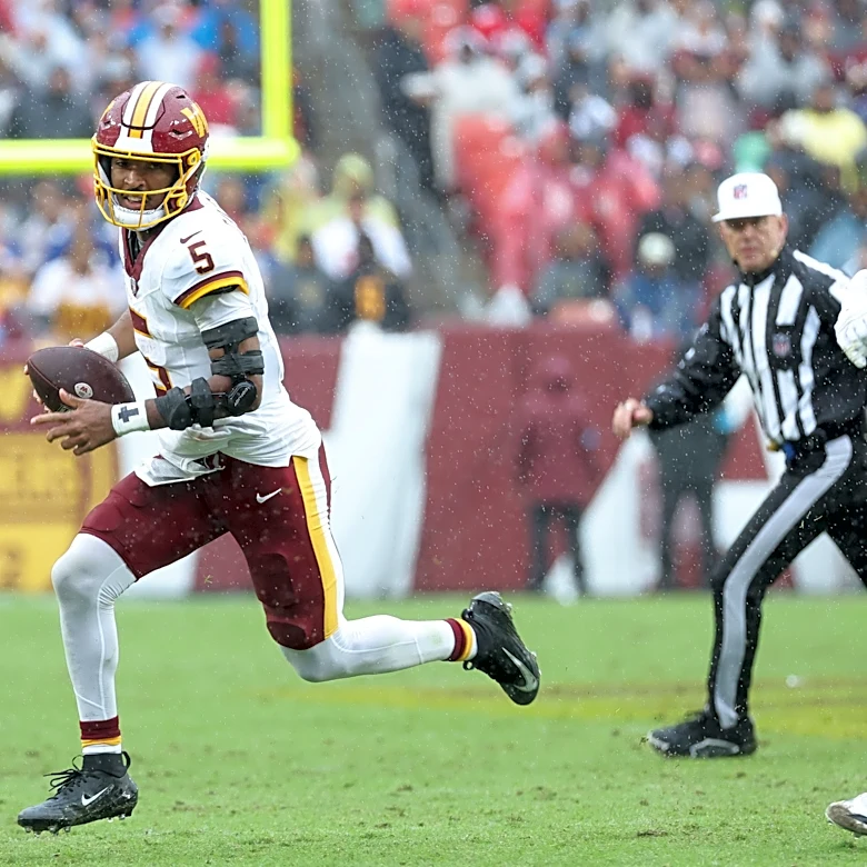 WATCH: Jayden Daniels scramble for 38-yard touchdown vs. Giants