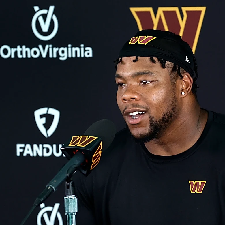 Commanders DT Daron Payne sends message to fans, detractors after injury