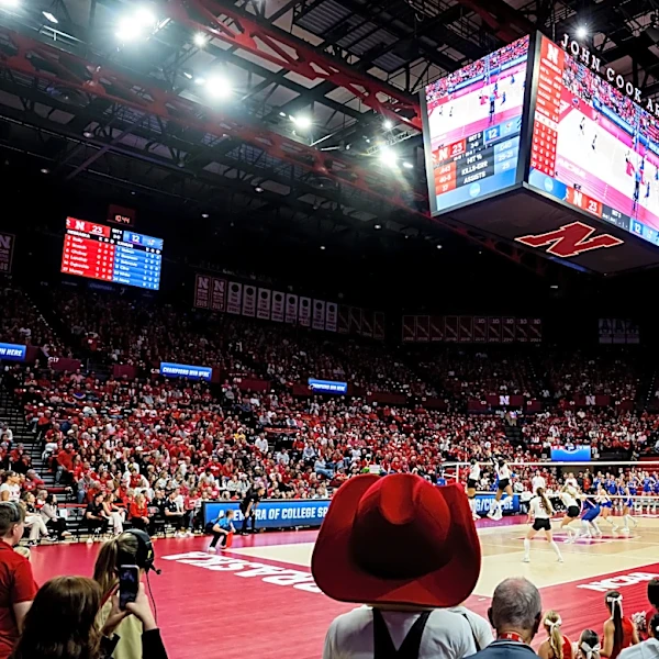Nebraska volleyball vs. Florida live updates, stats and highlights