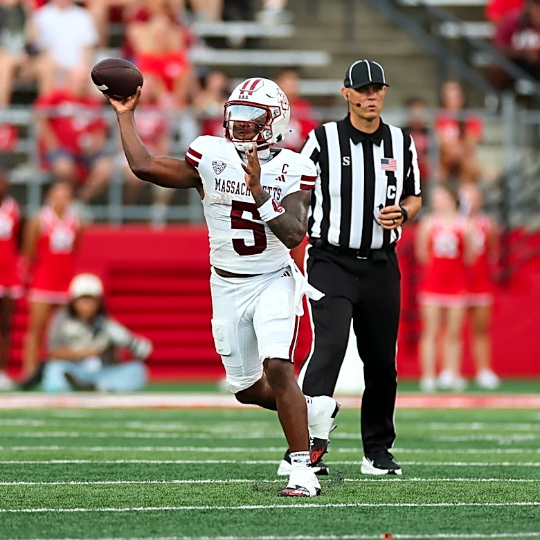 Former Nebraska quarterback commit Pop Watson leads UMass over Rutgers