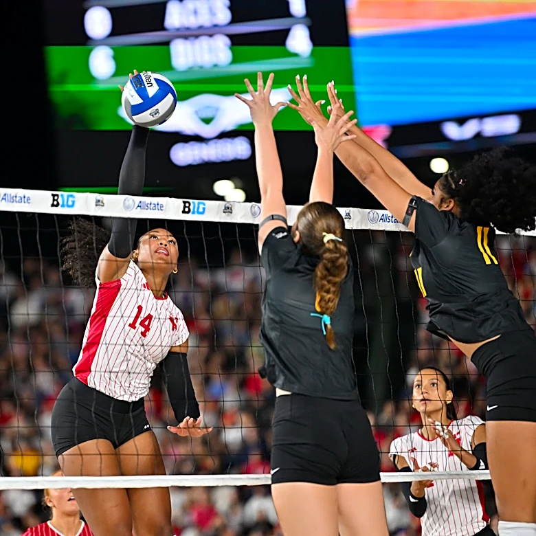 Nebraska volleyball vs. New Mexico live updates, stats and highlights