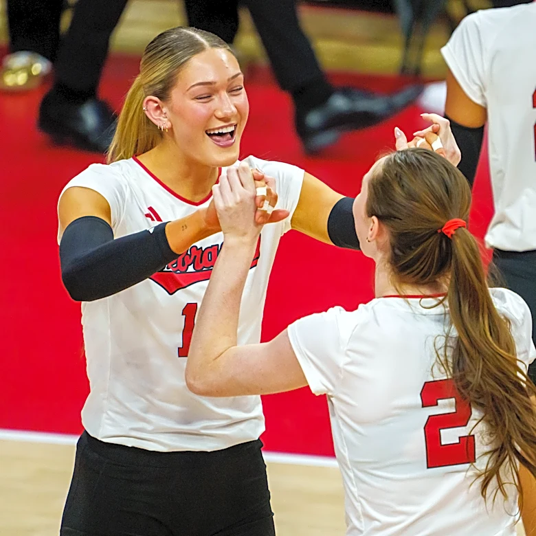 Nebraska middle blocker named AVCA National Player of the Week